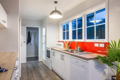 Photo of property in 117 Conclusion Street, Ascot Park, Porirua, 5024