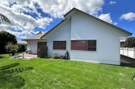 Photo of property in 34 Warwick Drive, Lynmore, Rotorua, 3010