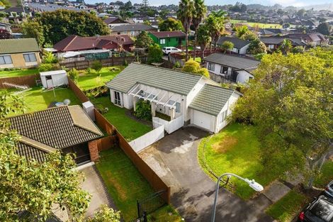 Photo of property in 10 Skelton Avenue, Randwick Park, Auckland, 2105
