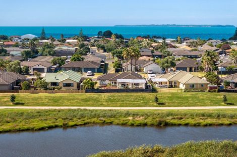 Photo of property in 62 Calypso Drive, Papamoa Beach, Papamoa, 3118