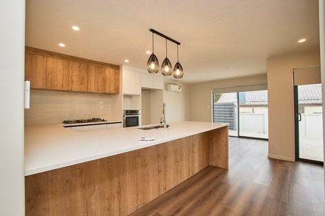 Photo of property in 36b Eastern Beach Road, Bucklands Beach, Auckland, 2012