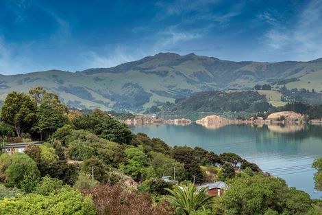 Photo of property in 15 Bayview Crescent, Duvauchelle, 7581