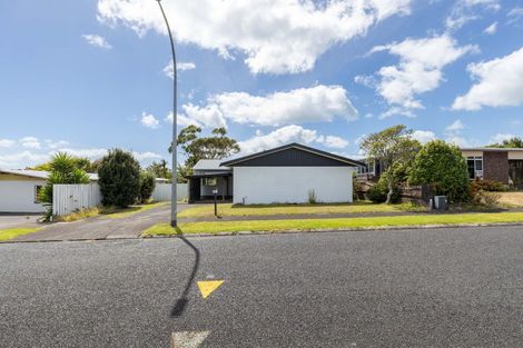 Photo of property in 45 Clifton Drive, Waitara, 4320