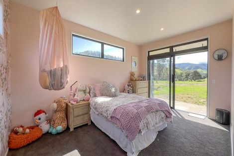 Photo of property in 387 Wentworth Valley Road, Whangamata, 3691