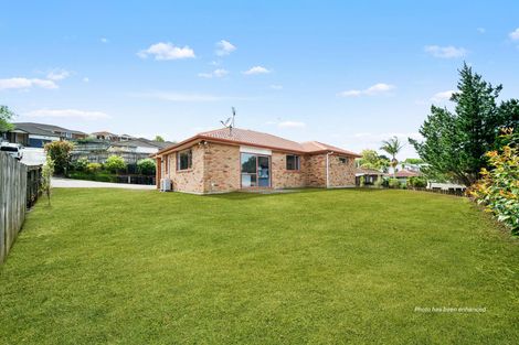 Photo of property in 13 Keri Vista Rise, Papakura, 2110