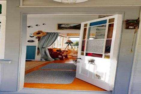 Photo of property in 14 Maning Street, Kohukohu, 0491