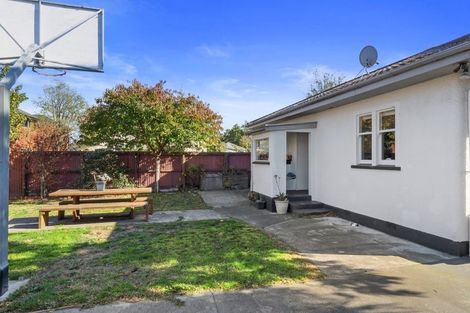 Photo of property in 6 Fairfield Avenue, Addington, Christchurch, 8024