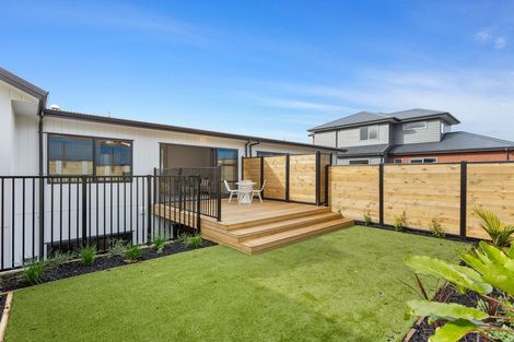 Photo of property in 29 Barrel Crescent, Swanson, Auckland, 0614