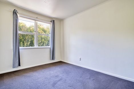Photo of property in 61 Peach Road, Glenfield, Auckland, 0629