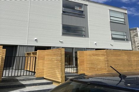 Photo of property in 9/24 Princess Terrace, Newtown, Wellington, 6021