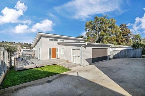 Photo of property in 37a Compton Street, Hillcrest, Auckland, 0627