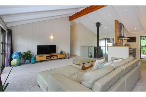 Photo of property in 30 Trelawny Place, Hillcrest, Auckland, 0627