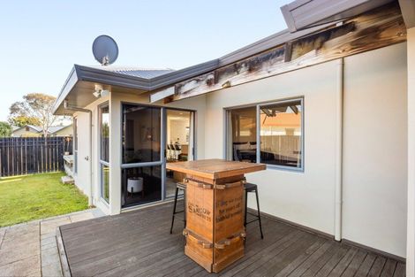 Photo of property in 61 Diomede Glade, Flagstaff, Hamilton, 3210