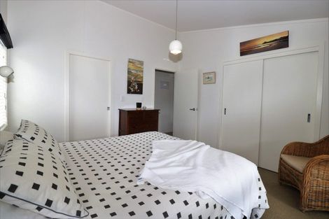 Photo of property in 43 Kon Tiki Road, Whiritoa, Whangamata, 3691