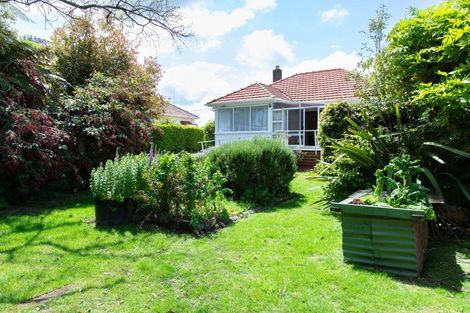 Photo of property in 29 Fox Street, Woodville, 4920