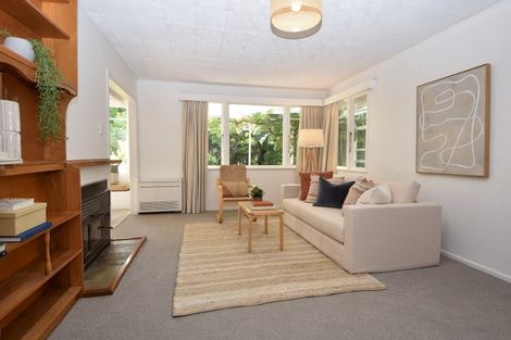 Photo of property in 87 Kent Street, Carterton, 5713