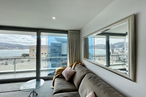 Photo of property in Portal Apartments, 6a/42 Cable Street, Te Aro, Wellington, 6011