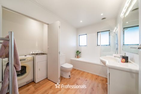 Photo of property in 2 Stanhope Grove, Korokoro, Lower Hutt, 5012