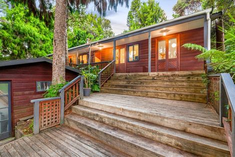 Photo of property in 84 Mountain Road, Henderson Valley, Auckland, 0612