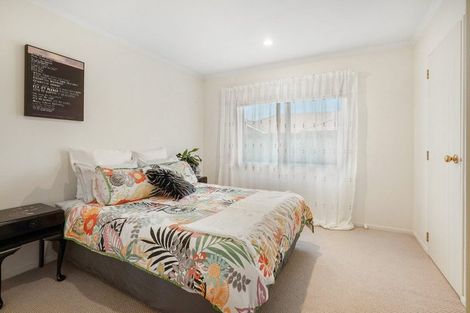 Photo of property in 15 Buckingham Place, Rototuna North, Hamilton, 3210