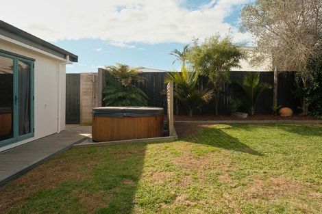 Photo of property in 11 Carter Street, Mount Maunganui, 3116