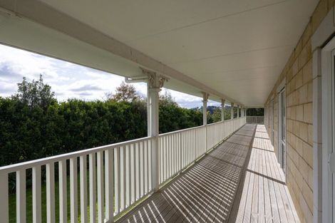 Photo of property in 114 Polson Hill Drive, Aokautere, Palmerston North, 4471
