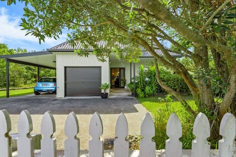 Photo of property in 94 Matakana Valley Road, Matakana, Warkworth, 0985