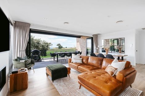 Photo of property in 5 Haneanea Way, Papamoa Beach, Papamoa, 3118