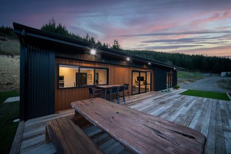 Photo of property in 64 Golf Road, Wakefield, 7025