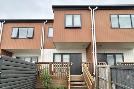 Photo of property in 10/6 Kereru Street, Henderson, Auckland, 0612