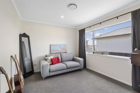 Photo of property in 35 Andrew Jack Road, Silverdale, 0932