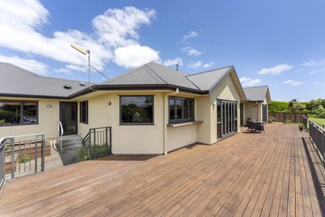 Photo of property in 45f Briarwood Road, Kelvin Grove, Palmerston North, 4470