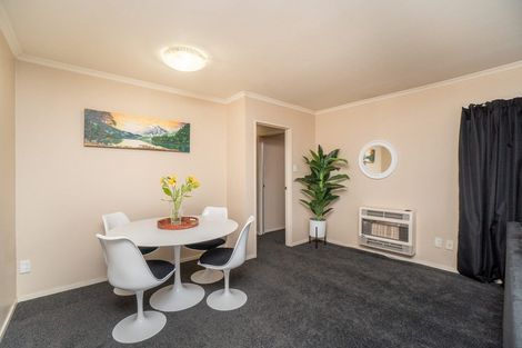 Photo of property in 5/64 Albert Street, Palmerston North, 4414