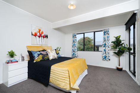Photo of property in 5 Posa Avenue, Henderson, Auckland, 0612