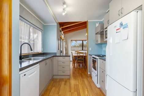 Photo of property in 12 Ensign Place, Flagstaff, Hamilton, 3210