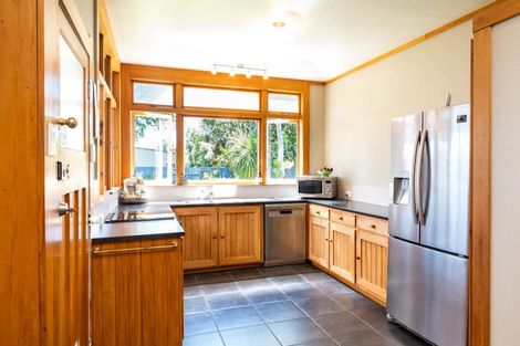 Photo of property in 112 Willowpark Road South, Hastings, 4122