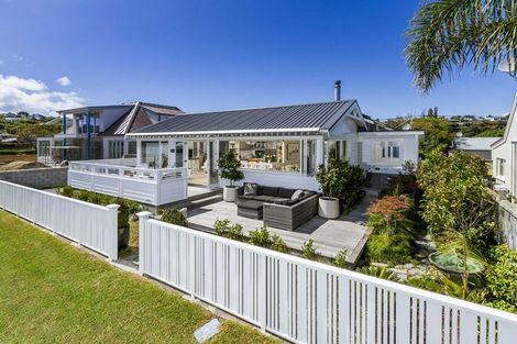 Photo of property in 103 The Esplanade, Manly, Whangaparaoa, 0930