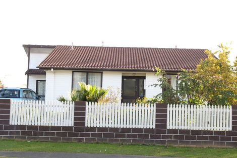 Photo of property in 24 Chelburn Crescent, Mangere East, Auckland, 2024