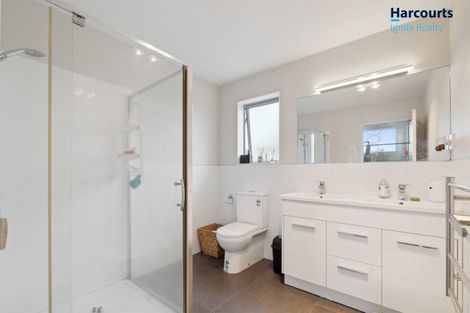 Photo of property in 11 Regis Park Drive, Pukekohe, 2120