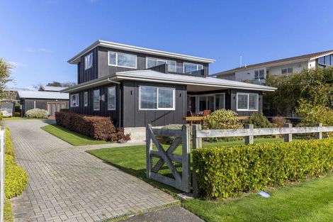 Photo of property in 24 Rainbow Drive, Rainbow Point, Taupo, 3330