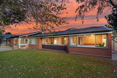 Photo of property in 47c Harris Crescent, Papanui, Christchurch, 8053