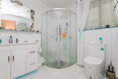 Photo of property in 25 Thyra Street, Dannevirke, 4930