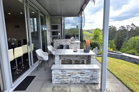 Photo of property in 34 Holcombrooke Lane, Welcome Bay, Tauranga, 3175