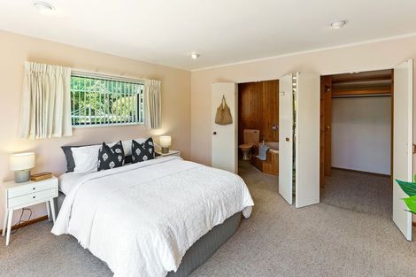 Photo of property in 71 Elizabeth Street, Waikanae, 5036