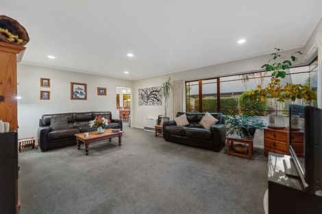 Photo of property in 11 Grosvenor Place, Rototuna, Hamilton, 3210