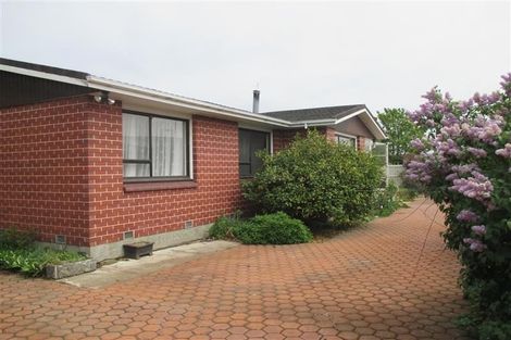 Photo of property in 8 Tulloch Place, Papanui, Christchurch, 8052