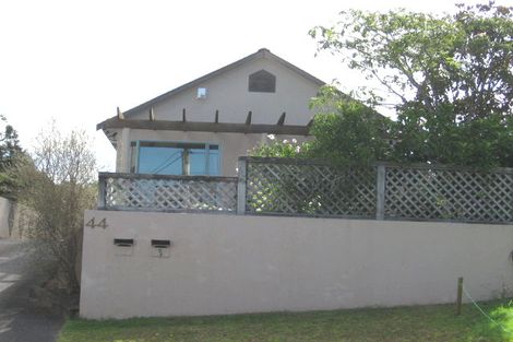Photo of property in 1/44 Seaview Road, Castor Bay, Auckland, 0620