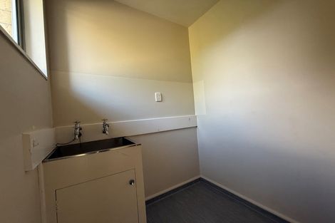 Photo of property in 1/6 Arran Crescent, Woolston, Christchurch, 8062