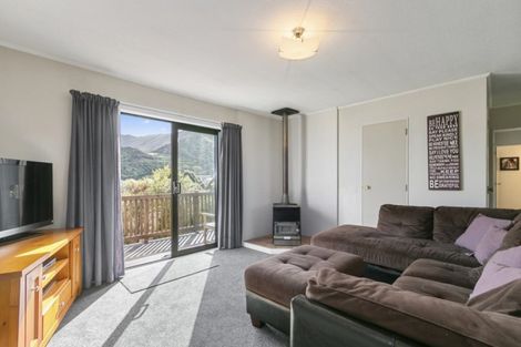 Photo of property in 29 Pollard Street, Wainuiomata, Lower Hutt, 5014