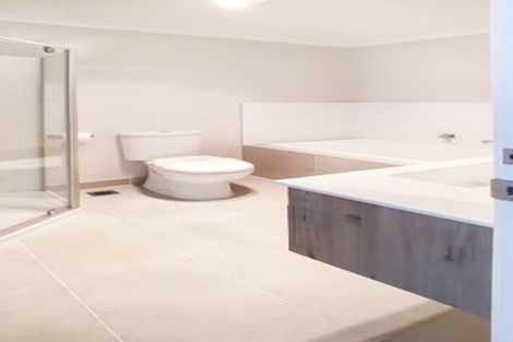 Photo of property in 18 Oioi Road, Hobsonville, Auckland, 0616